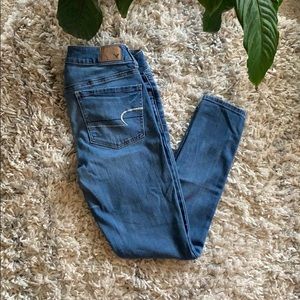 AEO JEANS
